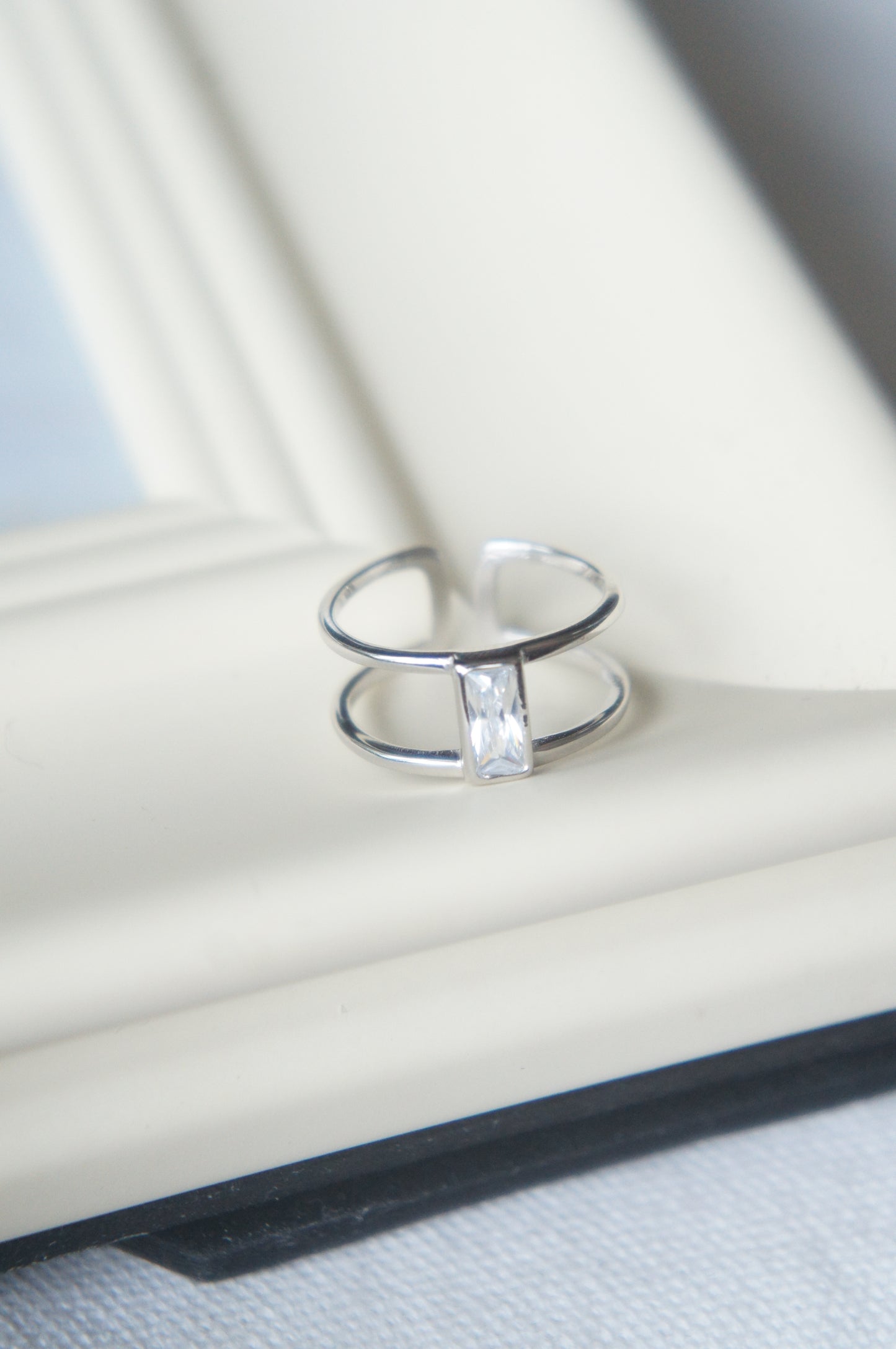 Baguette Double Bond Ring